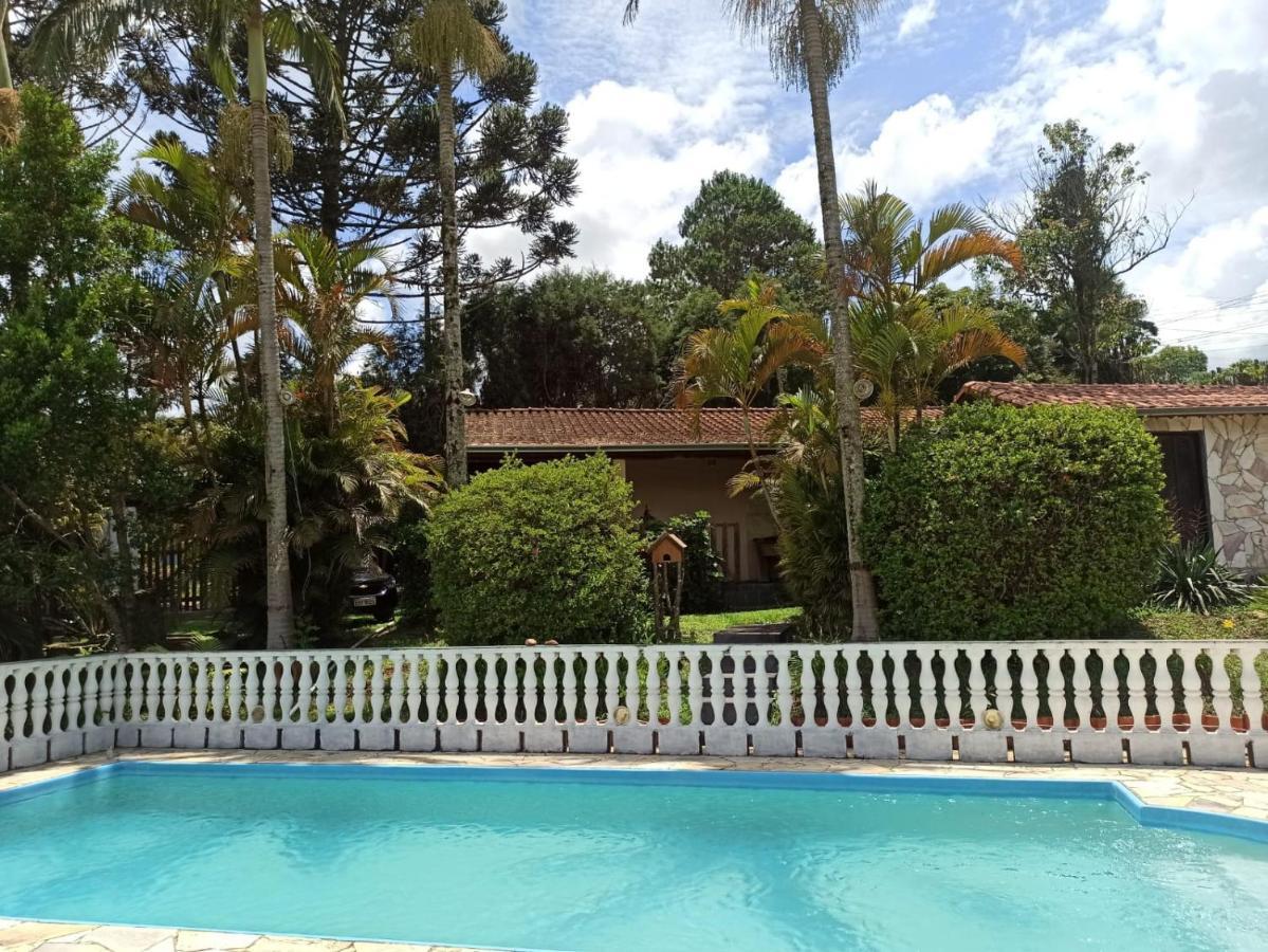 Chacara Em Ibiuna Sao Roque A 70Km De Sp Com Piscina E Wi-Fi Villa Bagian luar foto